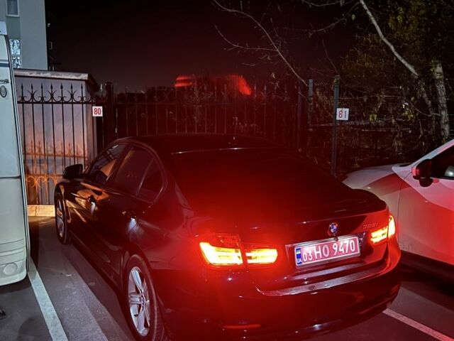 Чорний БМВ 3 Серія, об'ємом двигуна 2 л та пробігом 232 тис. км за 10450 $, фото 8 на Automoto.ua