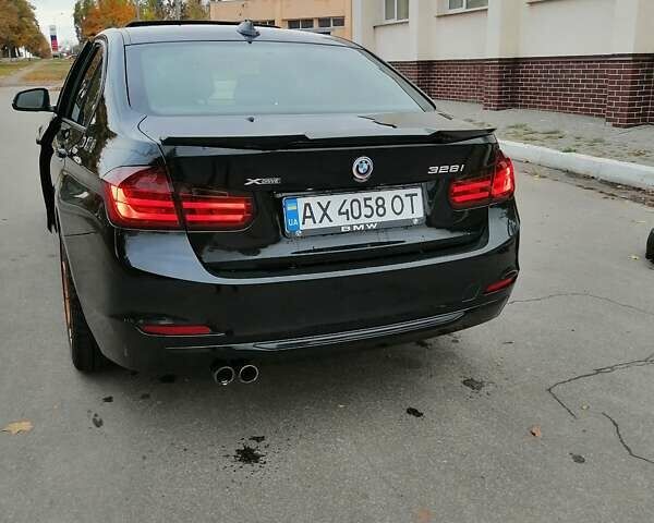 Черный БМВ 3 Серия, объемом двигателя 2 л и пробегом 178 тыс. км за 13200 $, фото 2 на Automoto.ua