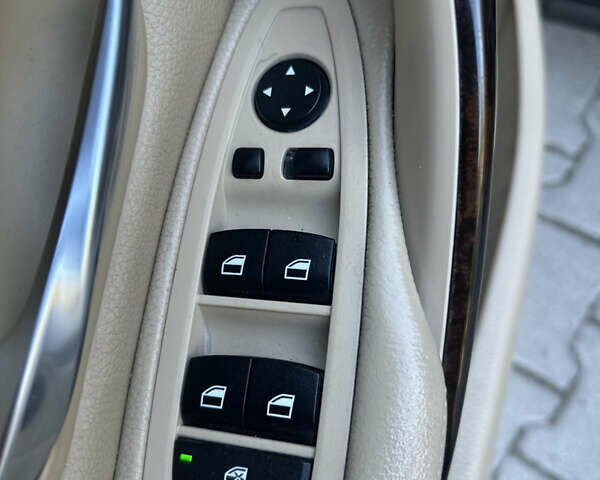 Чорний БМВ 3 Серія, об'ємом двигуна 2 л та пробігом 216 тис. км за 14500 $, фото 28 на Automoto.ua