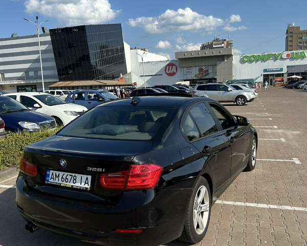 Черный БМВ 3 Серия, объемом двигателя 2 л и пробегом 285 тыс. км за 11700 $, фото 3 на Automoto.ua
