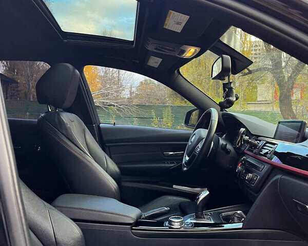 Чорний БМВ 3 Серія, об'ємом двигуна 2 л та пробігом 115 тис. км за 17499 $, фото 11 на Automoto.ua