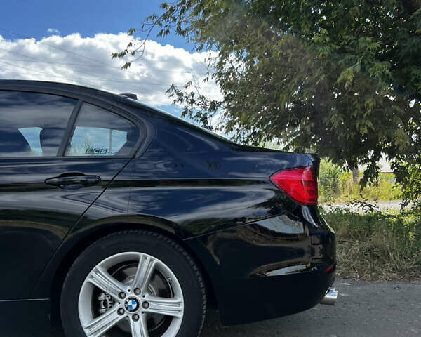 Чорний БМВ 3 Серія, об'ємом двигуна 2 л та пробігом 270 тис. км за 12000 $, фото 13 на Automoto.ua