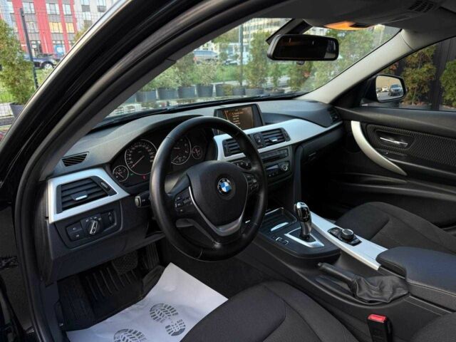 Чорний БМВ 3 Серія, об'ємом двигуна 2 л та пробігом 178 тис. км за 12950 $, фото 8 на Automoto.ua