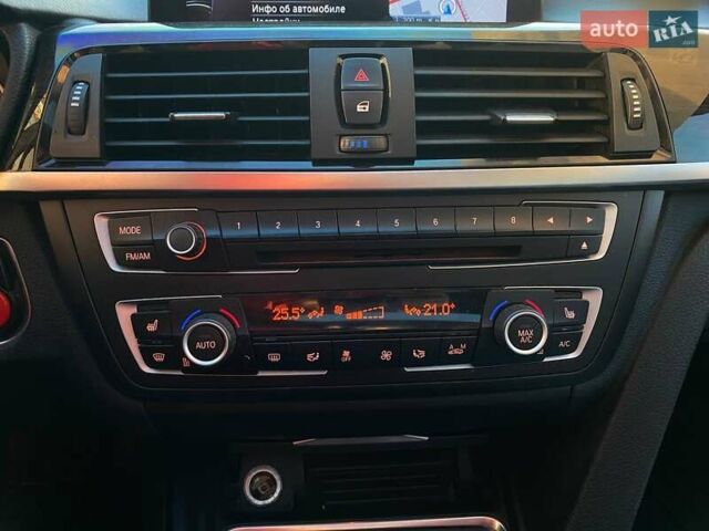 Черный БМВ 3 Серия, объемом двигателя 2.98 л и пробегом 295 тыс. км за 15100 $, фото 18 на Automoto.ua