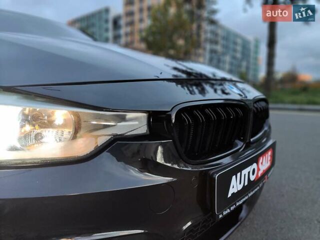 БМВ 3 Серия 2013 в Киеве на Automoto.ua Черный БМВ 3 Серия, объемом двигателя 2 л и пробегом 162 тыс. км за 10990 $, фото 33 на Automoto.ua