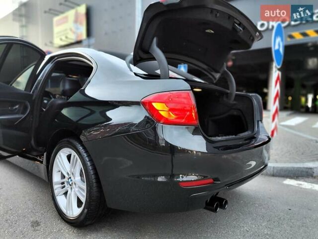 БМВ 3 Серия 2013 в Киеве на Automoto.ua Черный БМВ 3 Серия, объемом двигателя 2 л и пробегом 162 тыс. км за 10990 $, фото 14 на Automoto.ua