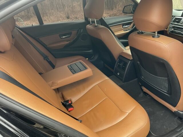 Черный БМВ 3 Серия, объемом двигателя 2 л и пробегом 296 тыс. км за 11100 $, фото 6 на Automoto.ua