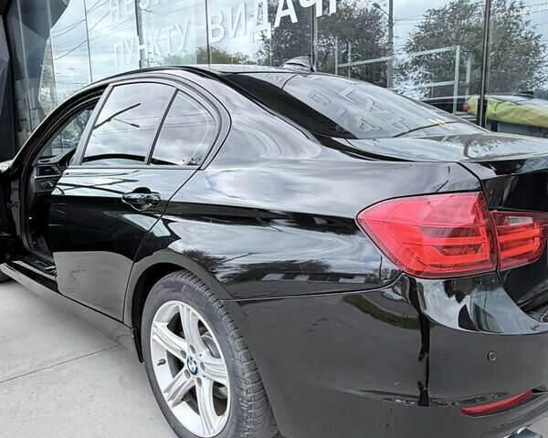 Чорний БМВ 3 Серія, об'ємом двигуна 2 л та пробігом 190 тис. км за 11500 $, фото 7 на Automoto.ua