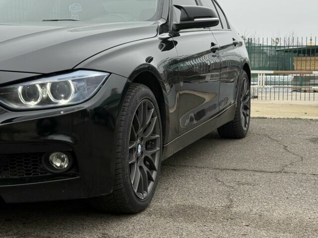 Чорний БМВ 3 Серія, об'ємом двигуна 2 л та пробігом 198 тис. км за 12700 $, фото 1 на Automoto.ua