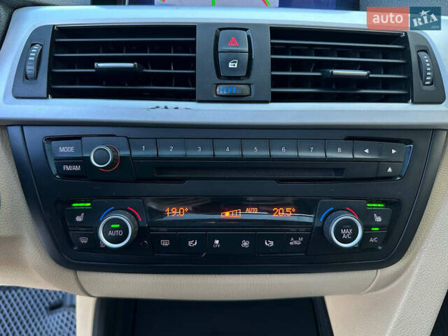 Чорний БМВ 3 Серія, об'ємом двигуна 2 л та пробігом 148 тис. км за 12800 $, фото 32 на Automoto.ua