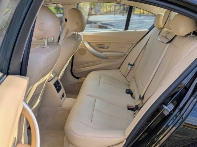 Чорний БМВ 3 Серія, об'ємом двигуна 2 л та пробігом 82 тис. км за 8500 $, фото 11 на Automoto.ua