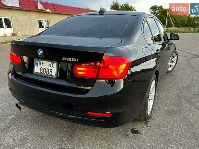 Черный БМВ 3 Серия, объемом двигателя 2 л и пробегом 211 тыс. км за 10000 $, фото 5 на Automoto.ua