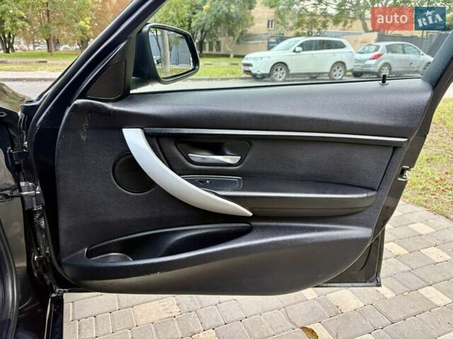 Черный БМВ 3 Серия, объемом двигателя 2 л и пробегом 177 тыс. км за 9400 $, фото 34 на Automoto.ua