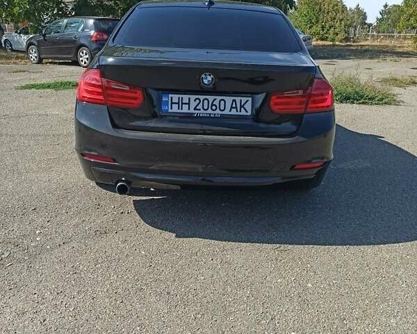 Черный БМВ 3 Серия, объемом двигателя 2 л и пробегом 200 тыс. км за 11000 $, фото 10 на Automoto.ua