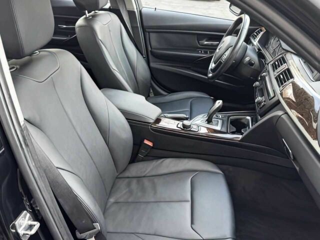 Чорний БМВ 3 Серія, об'ємом двигуна 2 л та пробігом 90 тис. км за 2100 $, фото 8 на Automoto.ua