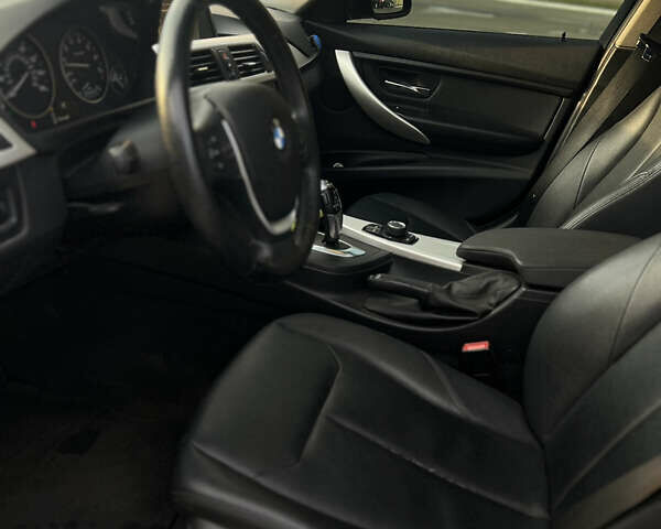 Чорний БМВ 3 Серія, об'ємом двигуна 2 л та пробігом 200 тис. км за 12500 $, фото 13 на Automoto.ua