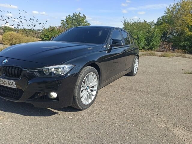 Черный БМВ 3 Серия, объемом двигателя 2 л и пробегом 200 тыс. км за 11000 $, фото 10 на Automoto.ua