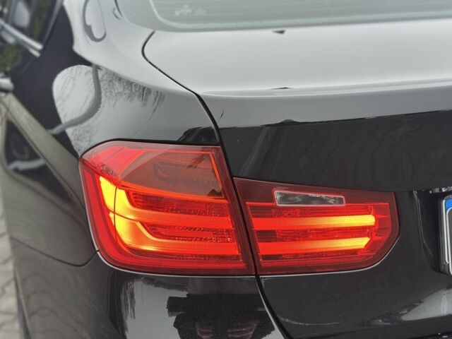 Черный БМВ 3 Серия, объемом двигателя 2 л и пробегом 230 тыс. км за 14999 $, фото 21 на Automoto.ua