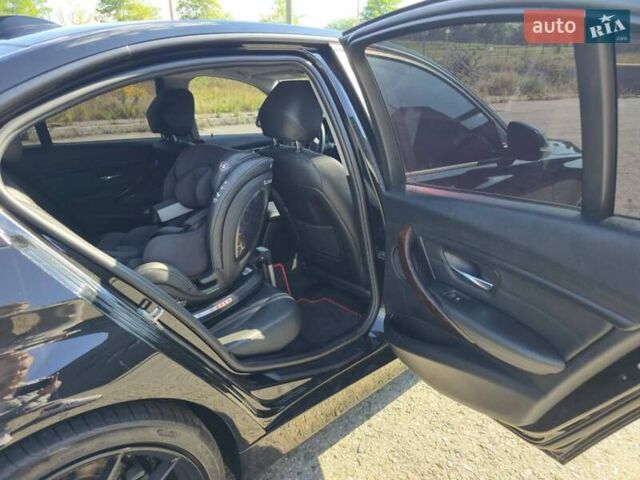 Чорний БМВ 3 Серія, об'ємом двигуна 2 л та пробігом 214 тис. км за 16000 $, фото 20 на Automoto.ua