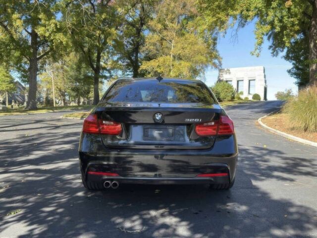 БМВ 3 Серія 2014 у Києві на Automoto.ua Чорний БМВ 3 Серія, об'ємом двигуна 2 л та пробігом 84 тис. км за 2000 $, фото 4 на Automoto.ua