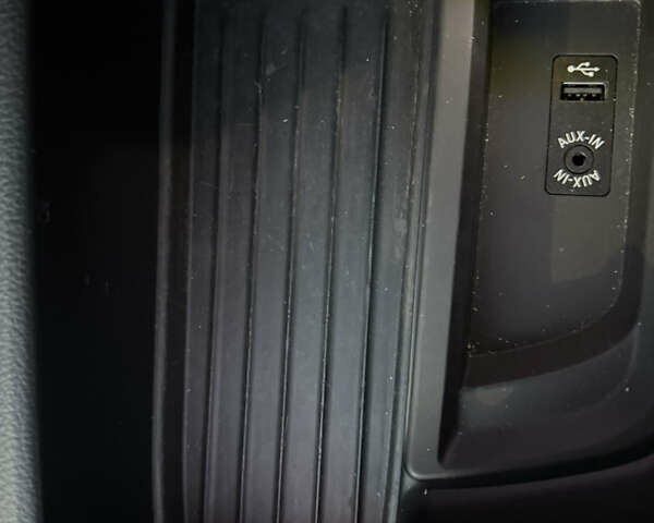 БМВ 3 Серия 2014 в Киеве на Automoto.ua Черный БМВ 3 Серия, объемом двигателя 2 л и пробегом 137 тыс. км за 16950 $, фото 15 на Automoto.ua