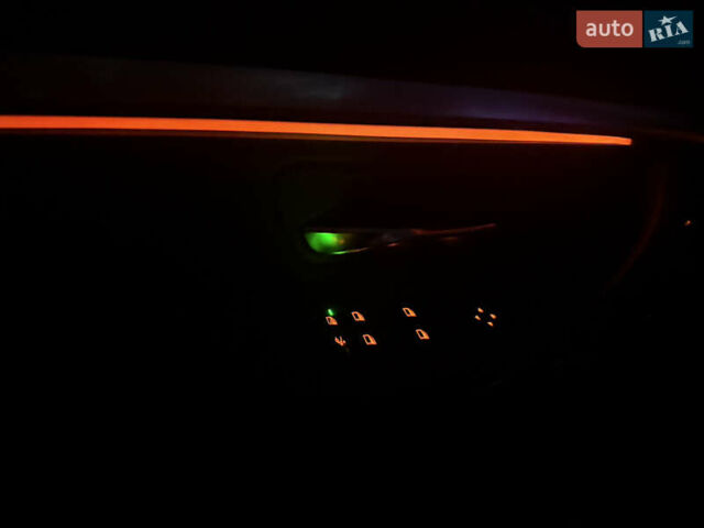 БМВ 3 Серия 2014 в Киеве на Automoto.ua Черный БМВ 3 Серия, объемом двигателя 2 л и пробегом 137 тыс. км за 16950 $, фото 7 на Automoto.ua