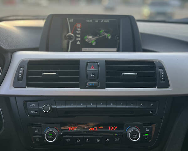 Чорний БМВ 3 Серія, об'ємом двигуна 2 л та пробігом 200 тис. км за 12500 $, фото 17 на Automoto.ua