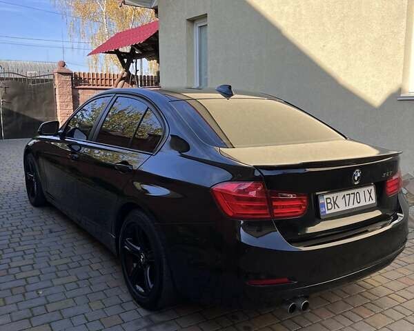Черный БМВ 3 Серия, объемом двигателя 2 л и пробегом 185 тыс. км за 12700 $, фото 2 на Automoto.ua