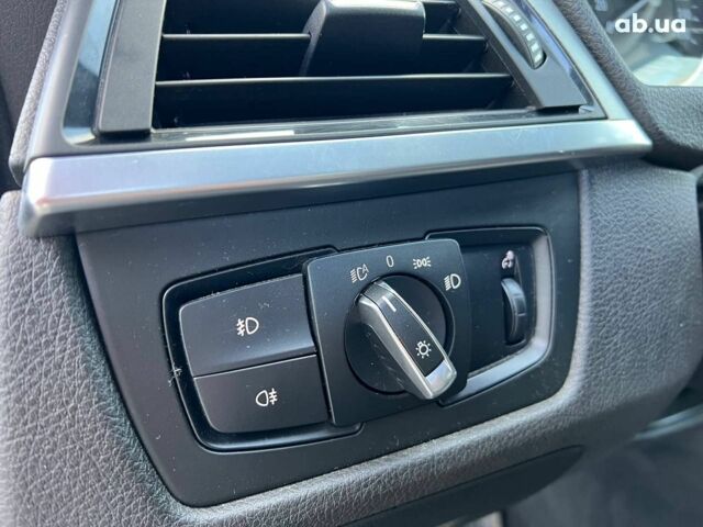 Чорний БМВ 3 Серія, об'ємом двигуна 2 л та пробігом 209 тис. км за 16690 $, фото 19 на Automoto.ua