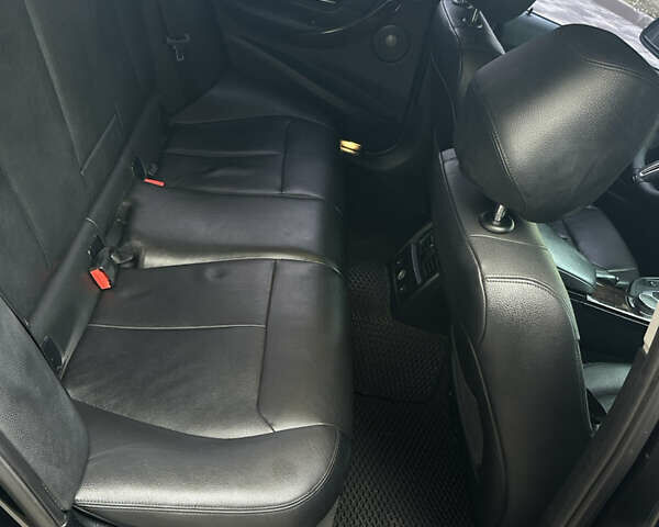 Чорний БМВ 3 Серія, об'ємом двигуна 2 л та пробігом 173 тис. км за 13450 $, фото 39 на Automoto.ua