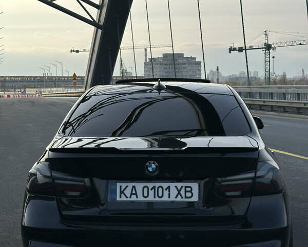 Черный БМВ 3 Серия, объемом двигателя 2 л и пробегом 271 тыс. км за 15000 $, фото 4 на Automoto.ua