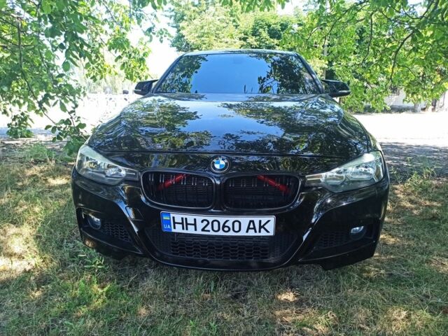 Черный БМВ 3 Серия, объемом двигателя 2 л и пробегом 200 тыс. км за 11000 $, фото 8 на Automoto.ua