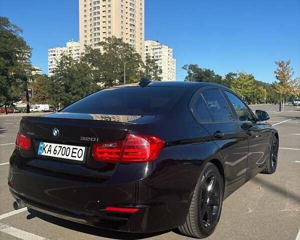 Чорний БМВ 3 Серія, об'ємом двигуна 2 л та пробігом 185 тис. км за 13500 $, фото 4 на Automoto.ua