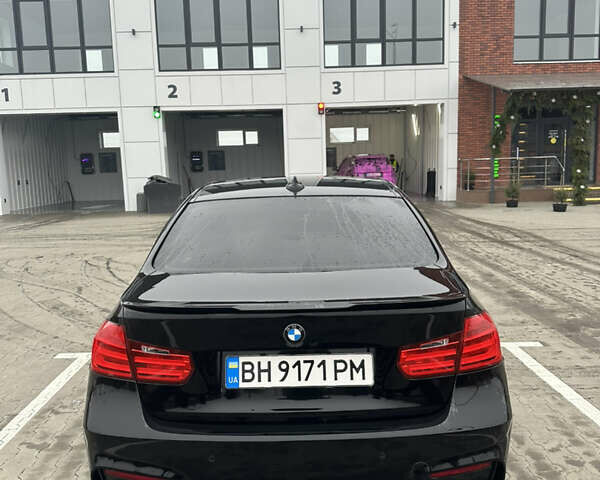 Черный БМВ 3 Серия, объемом двигателя 2 л и пробегом 163 тыс. км за 15300 $, фото 7 на Automoto.ua