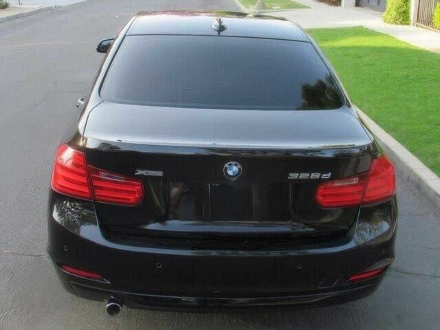 Черный БМВ 3 Серия, объемом двигателя 2 л и пробегом 85 тыс. км за 6800 $, фото 5 на Automoto.ua