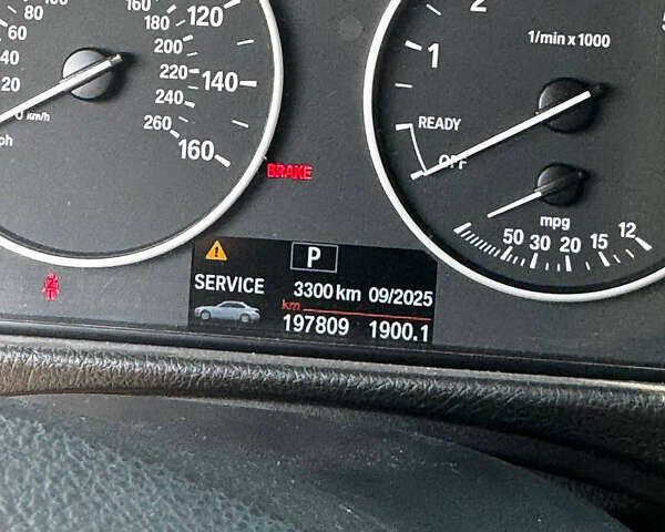 Чорний БМВ 3 Серія, об'ємом двигуна 2 л та пробігом 197 тис. км за 11800 $, фото 7 на Automoto.ua