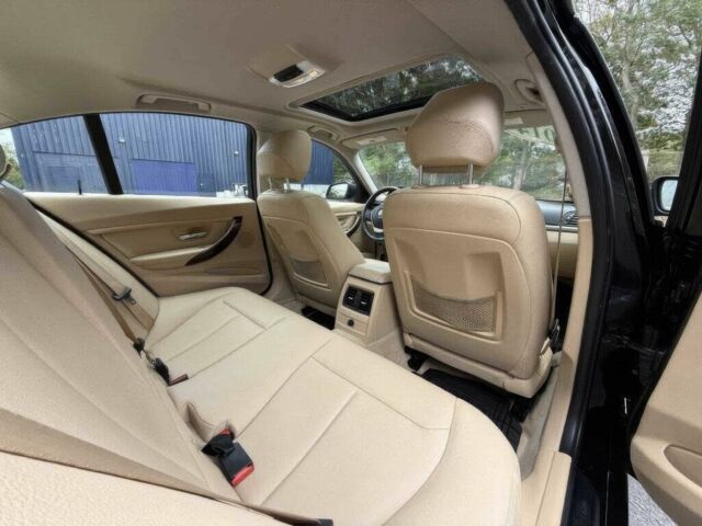 Чорний БМВ 3 Серія, об'ємом двигуна 2 л та пробігом 80 тис. км за 3800 $, фото 11 на Automoto.ua