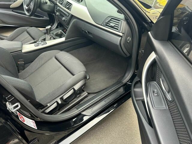 Черный БМВ 3 Серия, объемом двигателя 2 л и пробегом 290 тыс. км за 12000 $, фото 16 на Automoto.ua