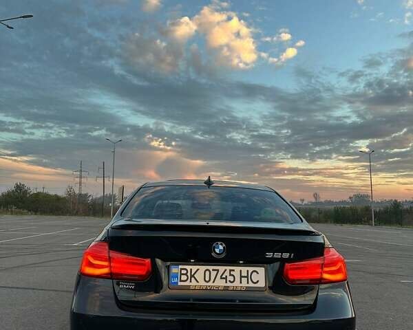 Черный БМВ 3 Серия, объемом двигателя 2 л и пробегом 160 тыс. км за 16200 $, фото 8 на Automoto.ua