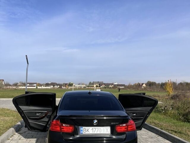 Чорний БМВ 3 Серія, об'ємом двигуна 2 л та пробігом 185 тис. км за 12700 $, фото 7 на Automoto.ua