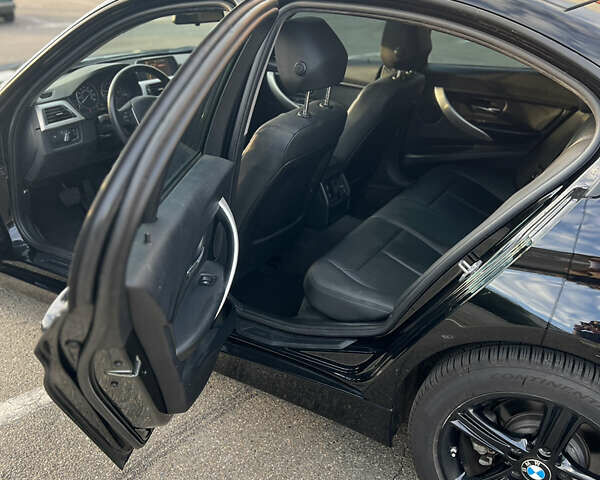 Чорний БМВ 3 Серія, об'ємом двигуна 2 л та пробігом 200 тис. км за 12500 $, фото 12 на Automoto.ua