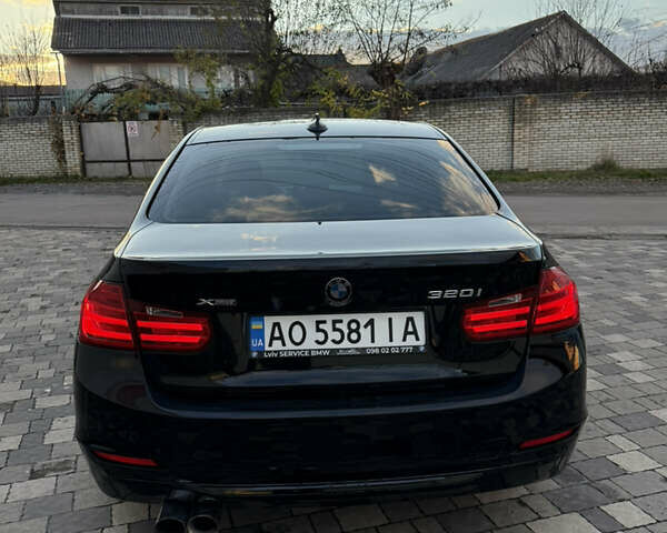 Черный БМВ 3 Серия, объемом двигателя 2 л и пробегом 199 тыс. км за 12800 $, фото 4 на Automoto.ua
