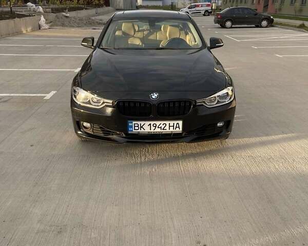 Черный БМВ 3 Серия, объемом двигателя 2 л и пробегом 212 тыс. км за 12200 $, фото 10 на Automoto.ua