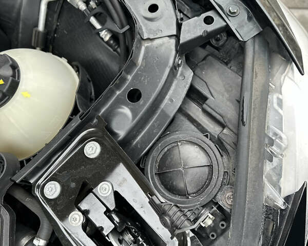 Чорний БМВ 3 Серія, об'ємом двигуна 2 л та пробігом 173 тис. км за 13450 $, фото 50 на Automoto.ua