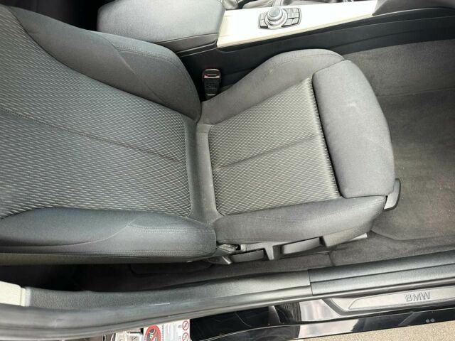 Черный БМВ 3 Серия, объемом двигателя 2 л и пробегом 290 тыс. км за 12000 $, фото 17 на Automoto.ua