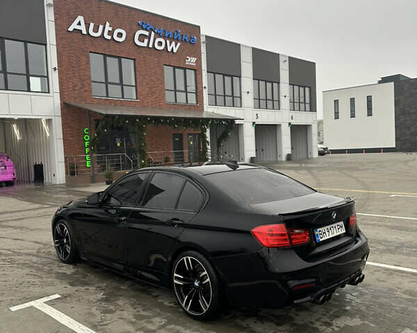 Черный БМВ 3 Серия, объемом двигателя 2 л и пробегом 163 тыс. км за 15300 $, фото 6 на Automoto.ua