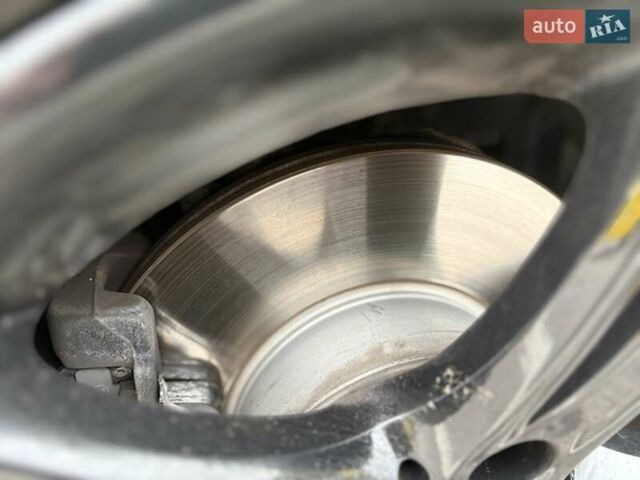 Черный БМВ 3 Серия, объемом двигателя 2 л и пробегом 161 тыс. км за 15999 $, фото 31 на Automoto.ua