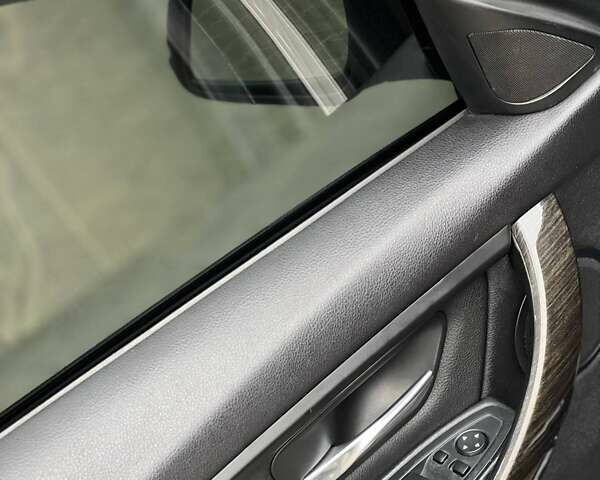 Чорний БМВ 3 Серія, об'ємом двигуна 3 л та пробігом 194 тис. км за 15900 $, фото 18 на Automoto.ua