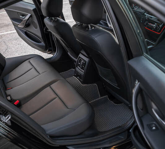 Черный БМВ 3 Серия, объемом двигателя 2 л и пробегом 172 тыс. км за 13800 $, фото 37 на Automoto.ua