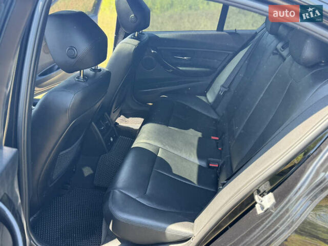 Чорний БМВ 3 Серія, об'ємом двигуна 2.98 л та пробігом 190 тис. км за 16500 $, фото 10 на Automoto.ua